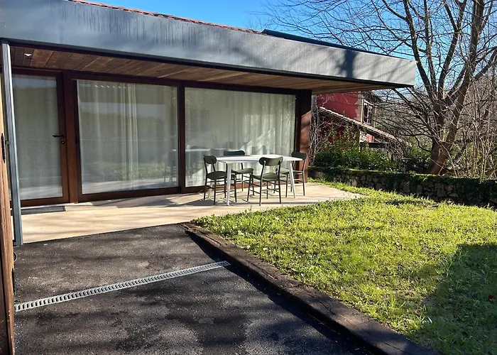 Apartamentos Y Villas La Santilar